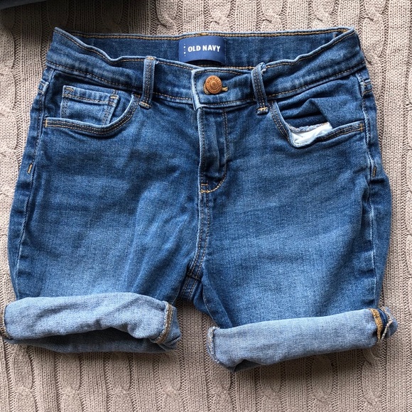 Three Girls Size 12 Old Navy Jean Shorts - Picture 8 of 8